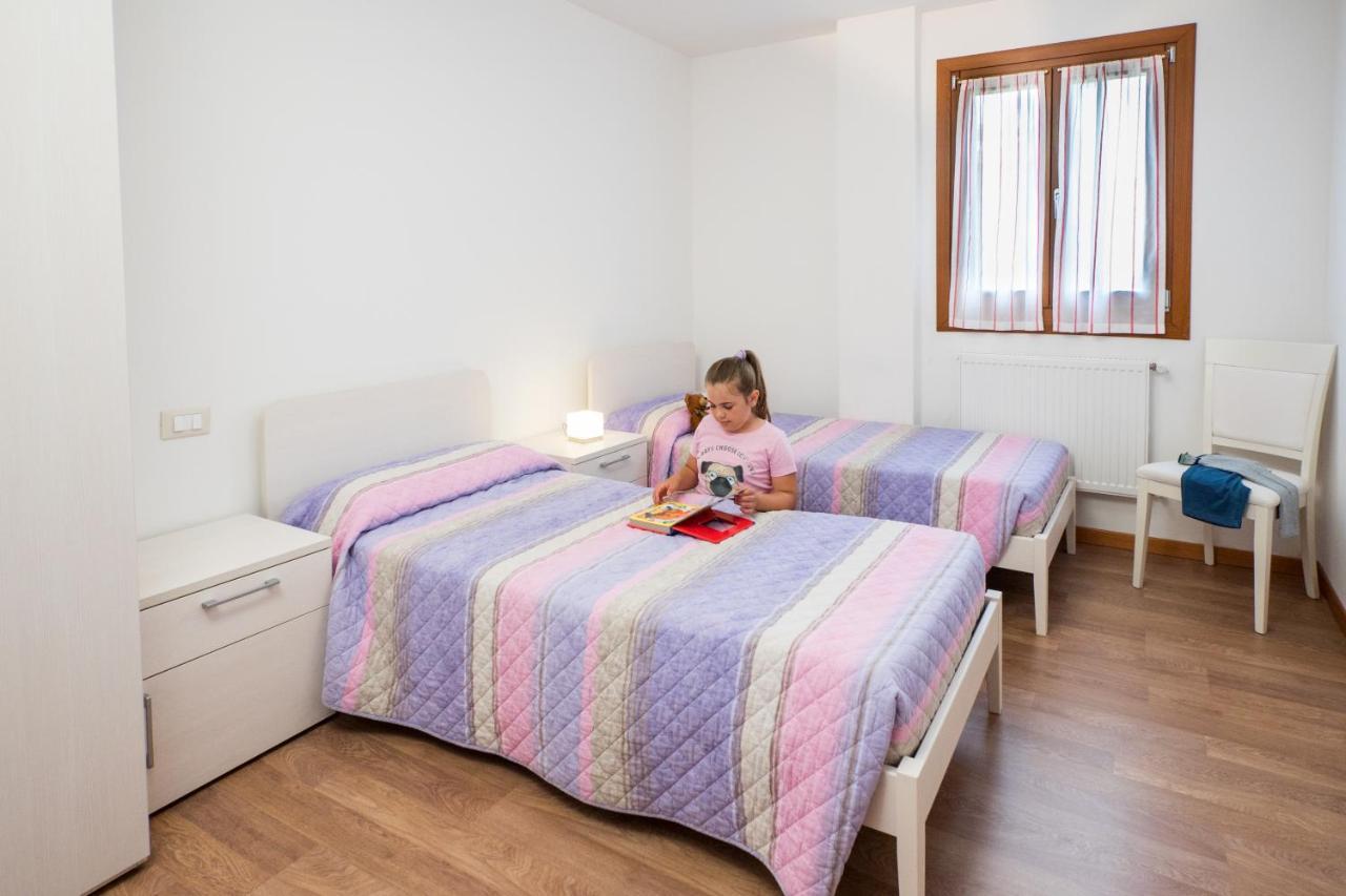 Vivaro Albergo Diffuso Magredi מראה חיצוני תמונה