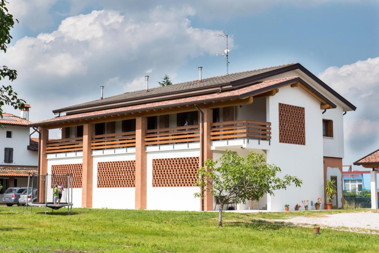 Vivaro Albergo Diffuso Magredi מראה חיצוני תמונה